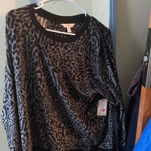 Gray Leopard sleep top sweater that I got as a gift
